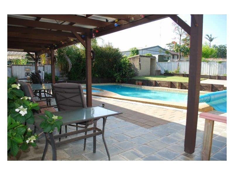 18 Coachwood Drive, Farmborough Heights NSW 2526