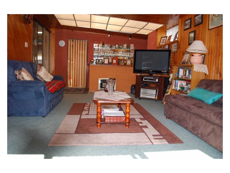 18 Coachwood Drive, Farmborough Heights NSW 2526