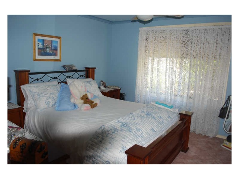 18 Coachwood Drive, Farmborough Heights NSW 2526