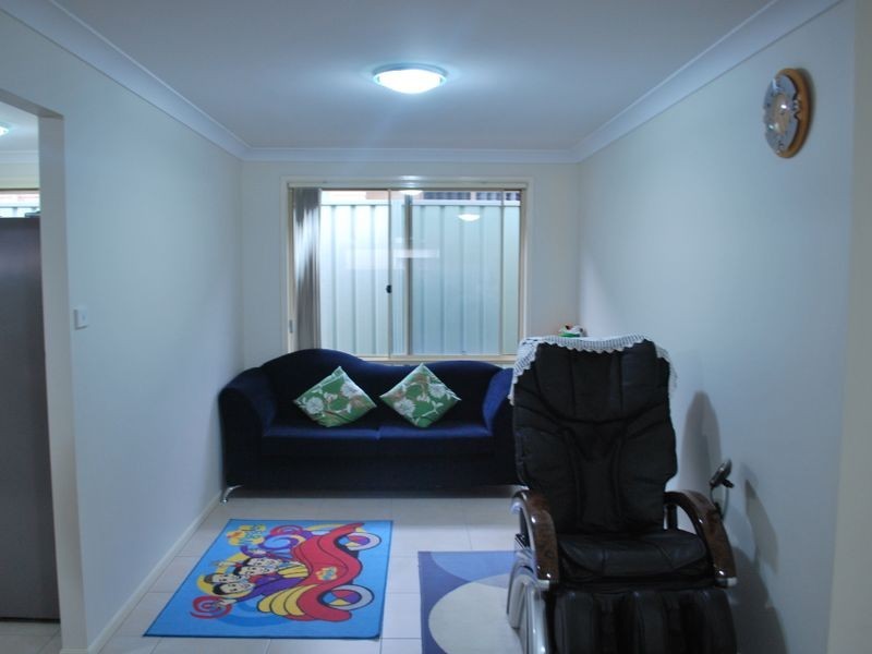 31 Timms Place, Horsley NSW 2530