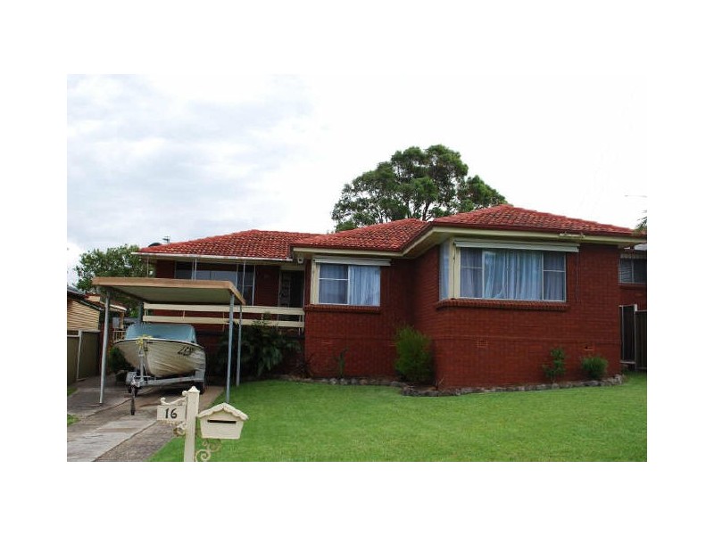 16 Tarana Avenue, Kanahooka NSW 2530