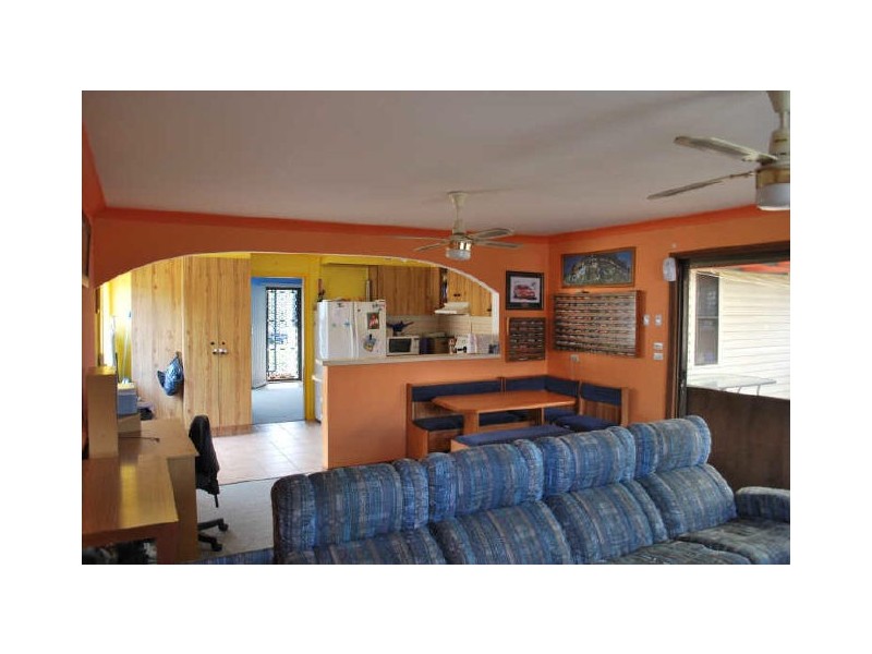 27 Caloola Avenue, Koonawarra NSW 2530