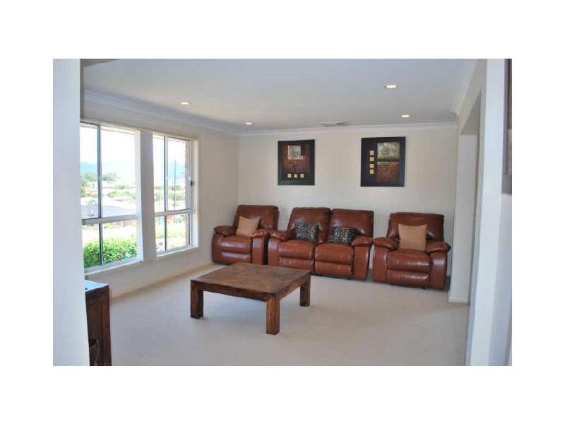 35 Mortlock Drive, Albion Park NSW 2527