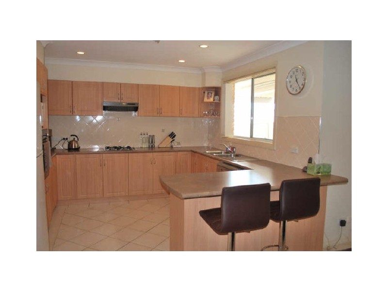 35 Mortlock Drive, Albion Park NSW 2527