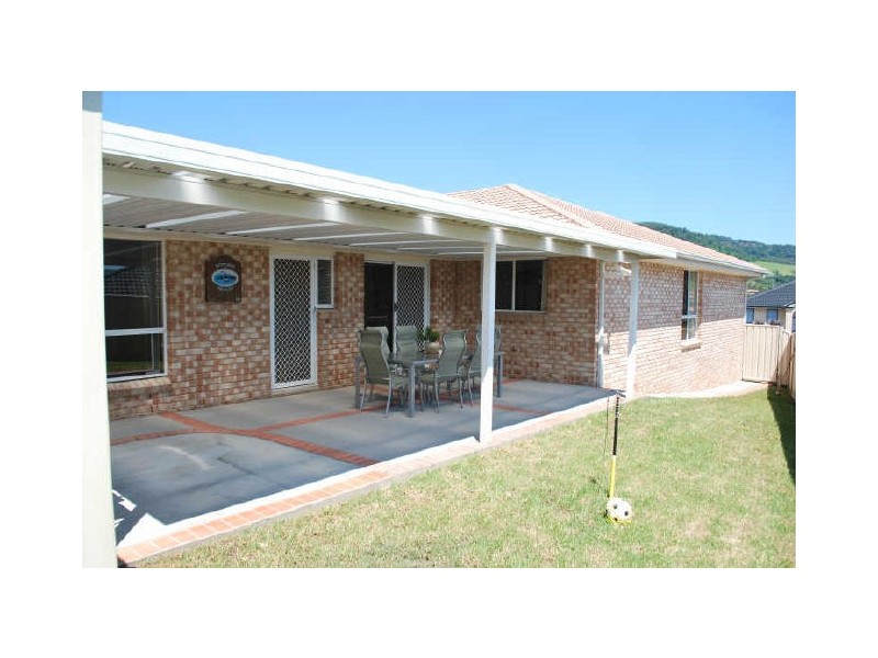 35 Mortlock Drive, Albion Park NSW 2527