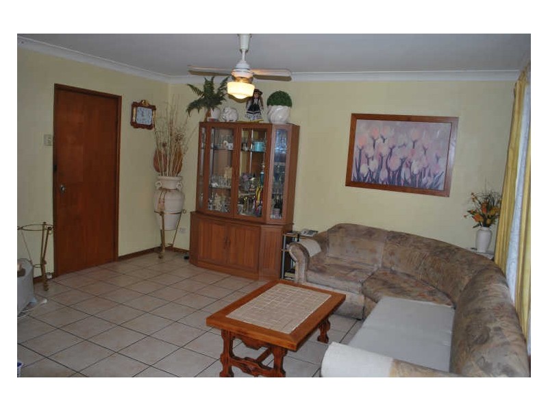 2 Kimbarra Crescent, Koonawarra NSW 2530