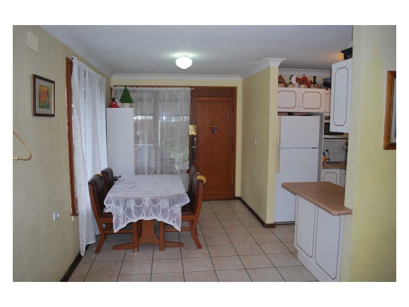 2 Kimbarra Crescent, Koonawarra NSW 2530