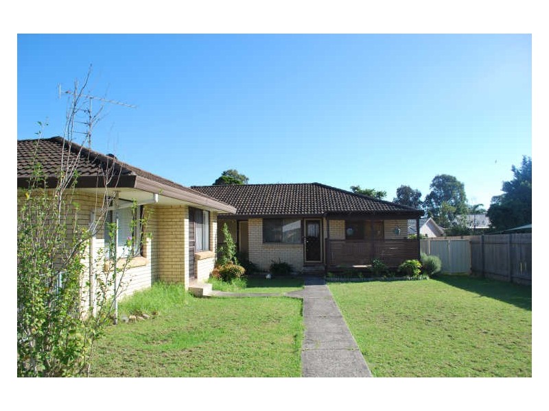 4/4 Lyne Street, Oak Flats NSW 2529