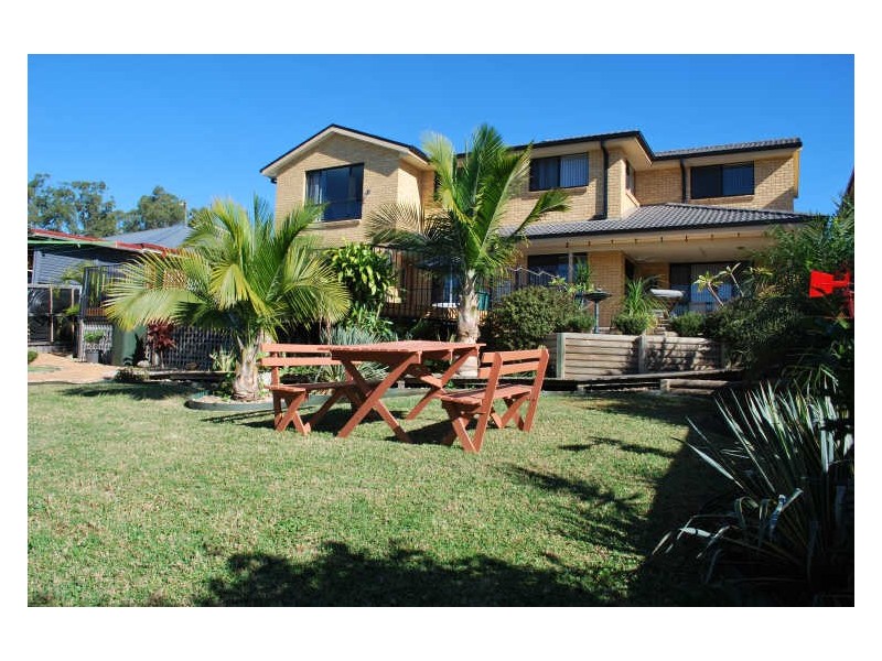 6 Mundoonen Crescent, Horsley NSW 2530