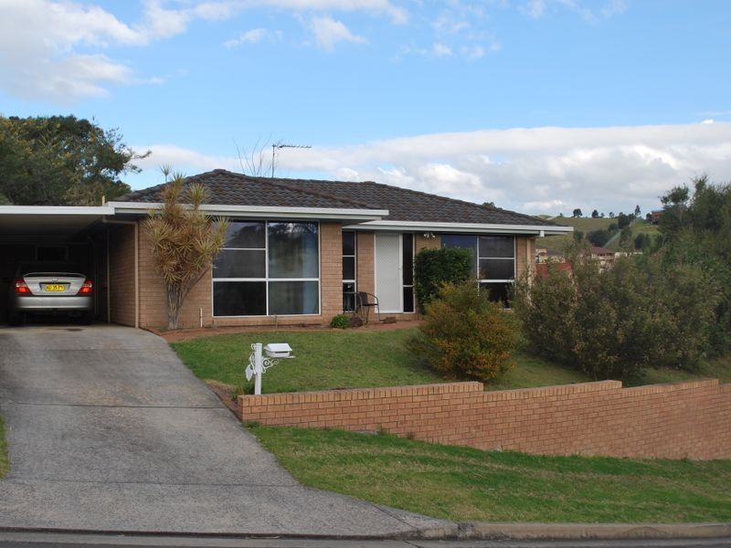 2 Coronet Place, Dapto NSW 2530