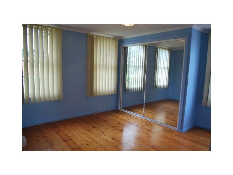 23 Barellan Avenue, Dapto NSW 2530