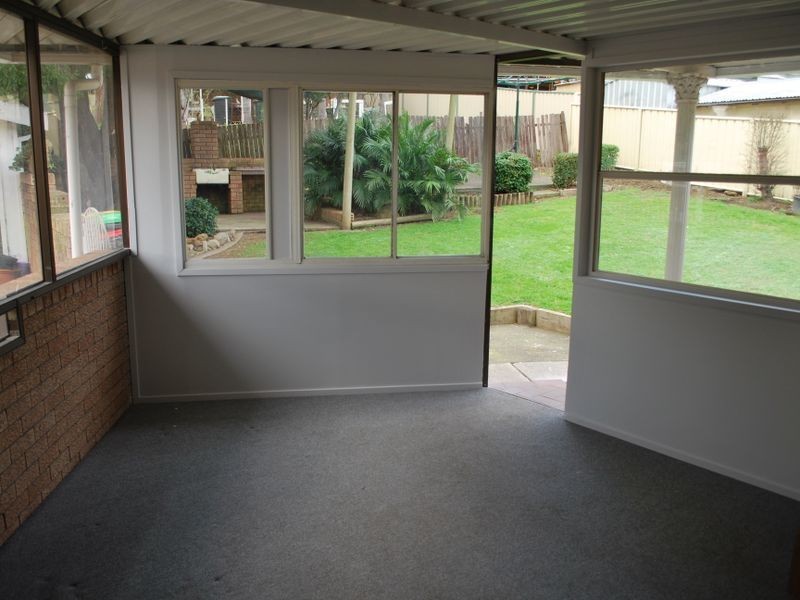 16 Deeson Place, Dapto NSW 2530