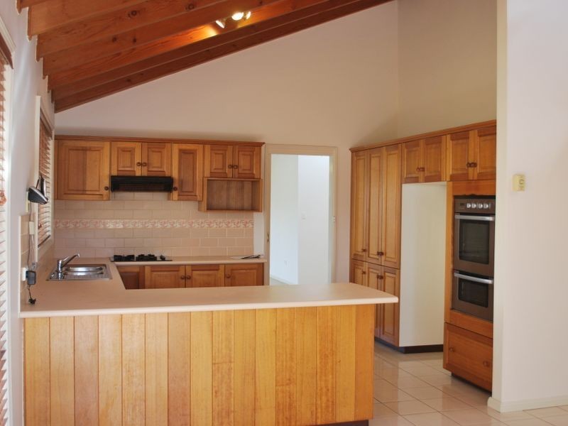 3 Luke Place, Horsley NSW 2530