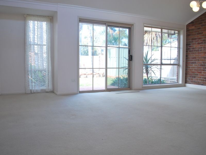 3 Luke Place, Horsley NSW 2530