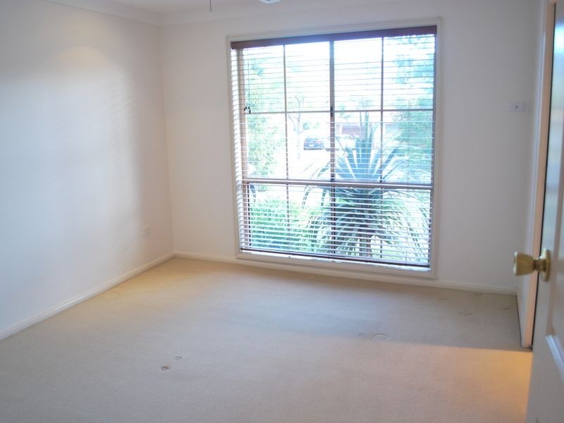 3 Luke Place, Horsley NSW 2530