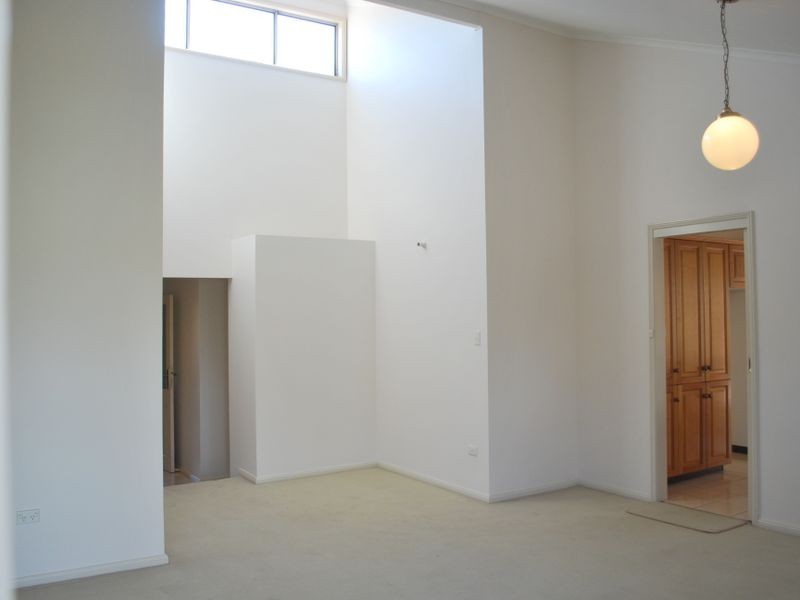 3 Luke Place, Horsley NSW 2530