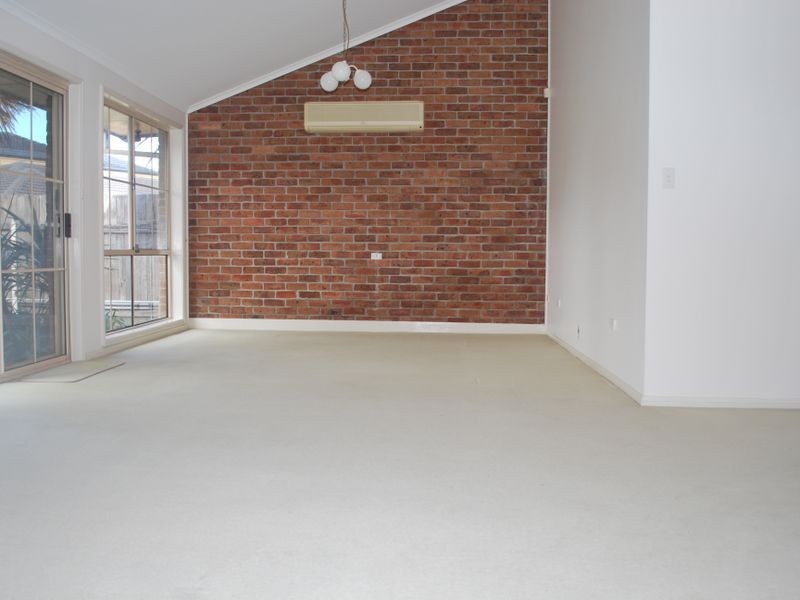 3 Luke Place, Horsley NSW 2530