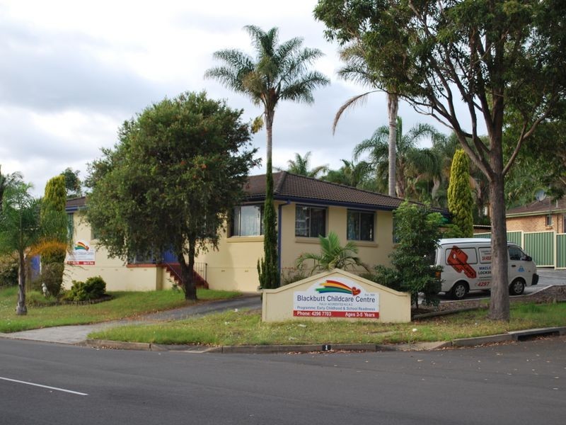 1 Ferntree Place, Barrack Heights NSW 2528