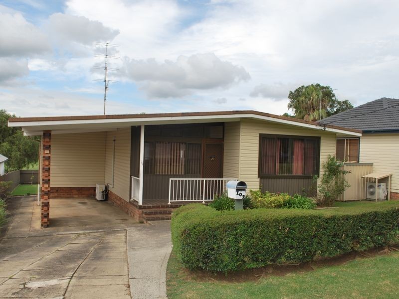 102 Parkside Drive, Dapto NSW 2530