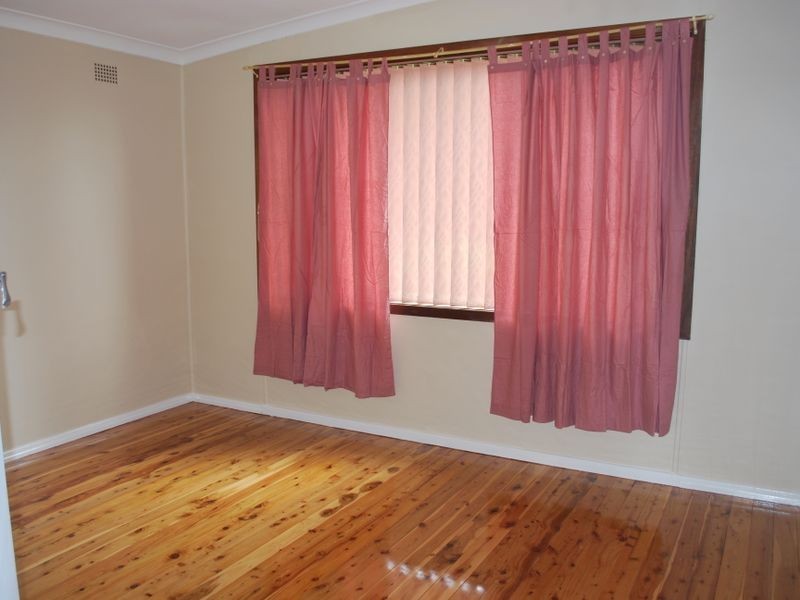 102 Parkside Drive, Dapto NSW 2530