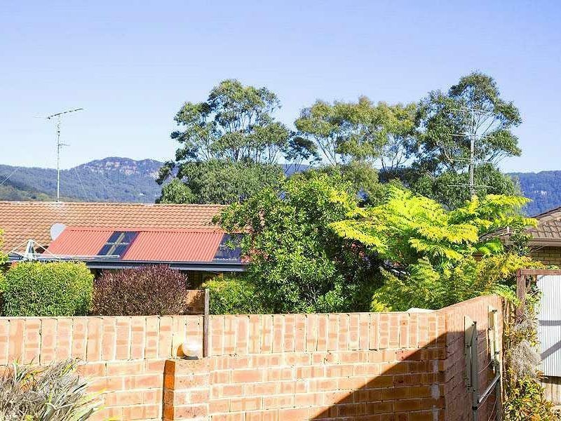 64 Scenic Crescent, Albion Park NSW 2527