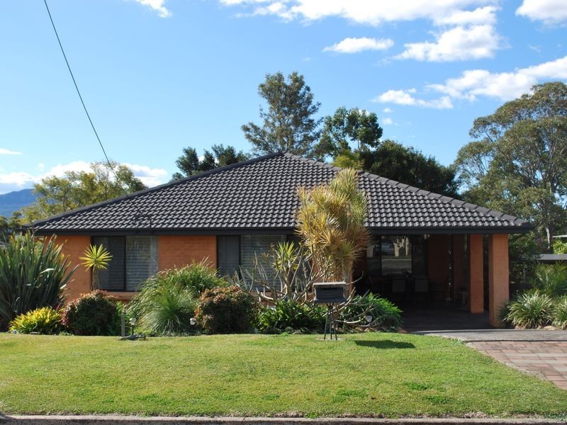 67 Lakelands Drive, Dapto NSW 2530