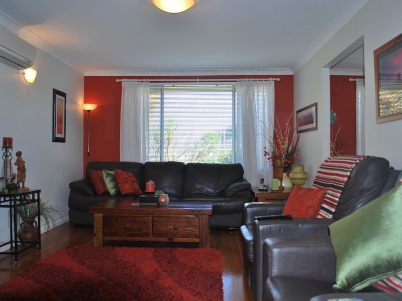 67 Lakelands Drive, Dapto NSW 2530