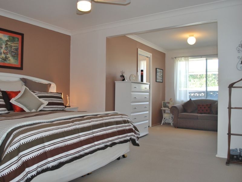 67 Lakelands Drive, Dapto NSW 2530