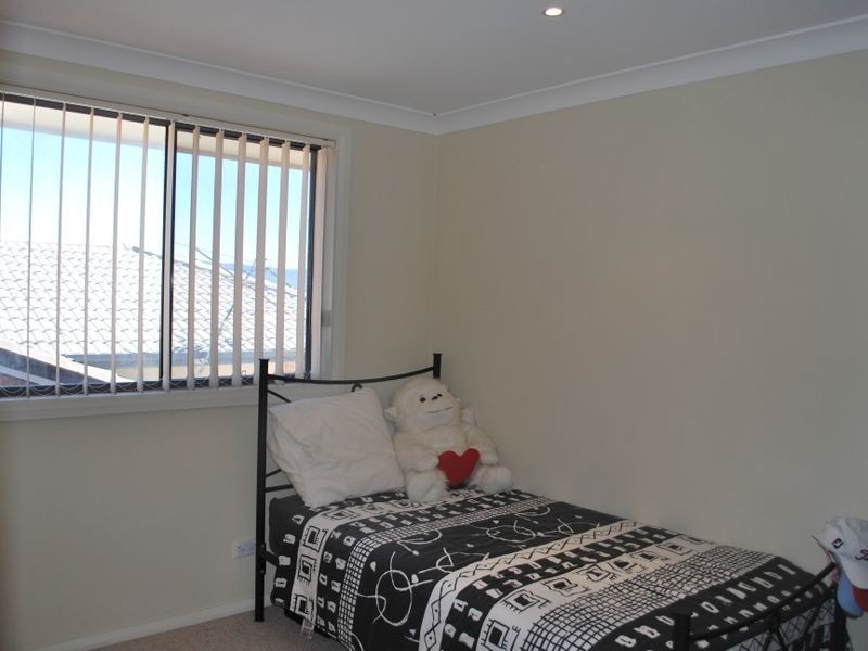 2 Clermont Crescent, Albion Park NSW 2527