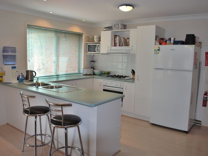 32 Glenlee Drive, Horsley NSW 2530