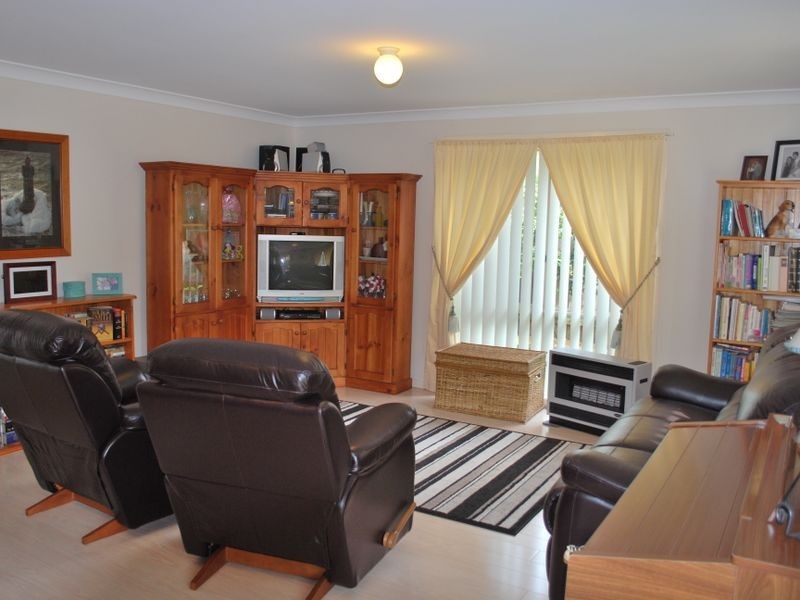 32 Glenlee Drive, Horsley NSW 2530