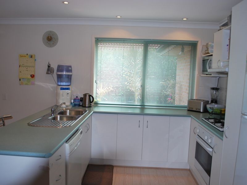 32 Glenlee Drive, Horsley NSW 2530