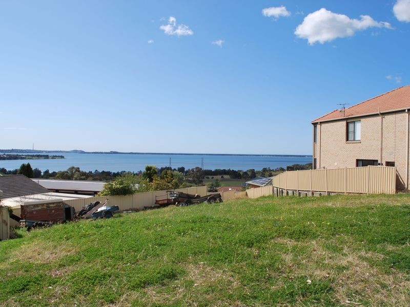 112 Wyndarra Way, Koonawarra NSW 2530