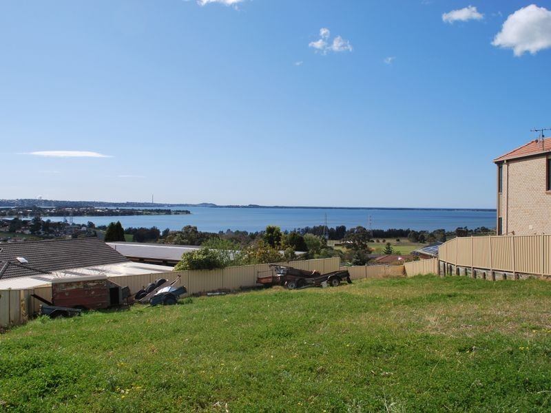 112 Wyndarra Way, Koonawarra NSW 2530