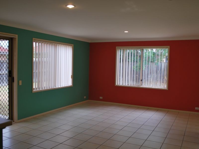 11 Silverwood Place, Horsley NSW 2530