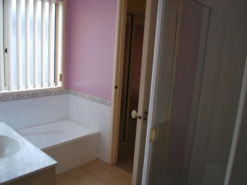 11 Silverwood Place, Horsley NSW 2530