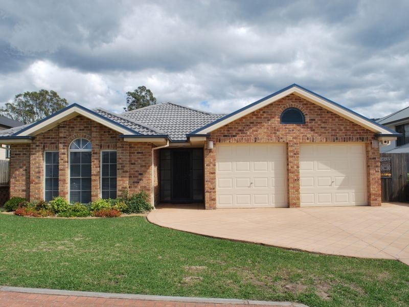 4 Weston Place, Horsley NSW 2530