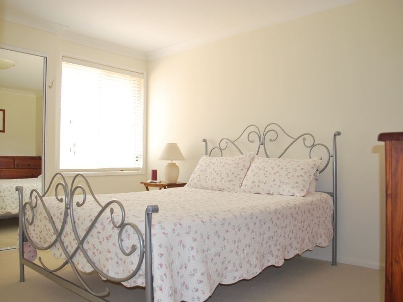 4 Weston Place, Horsley NSW 2530