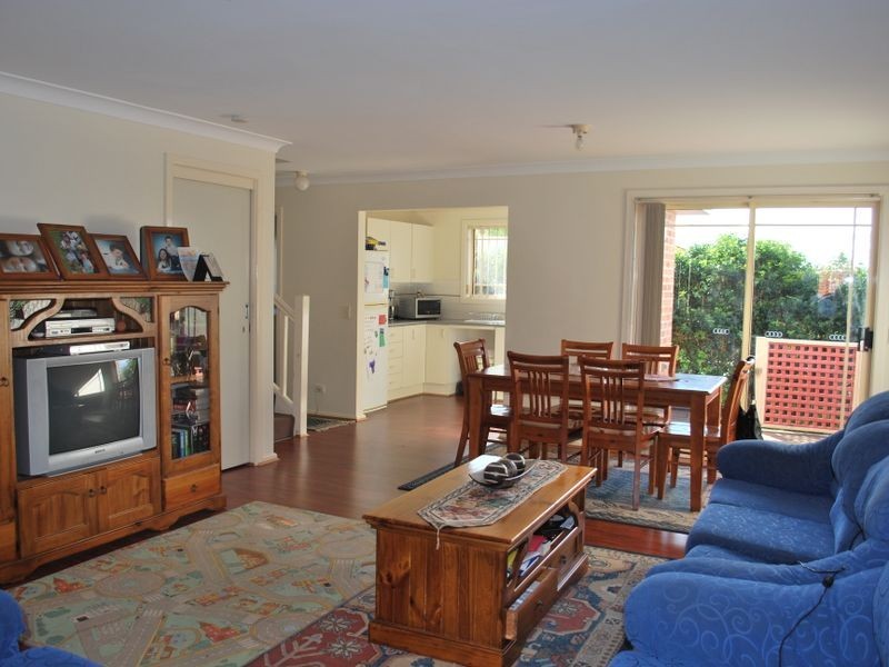 11/88 Daintree Drive, Albion Park NSW 2527