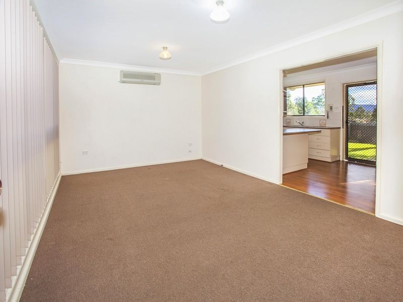 34 Oak Street, Albion Park Rail NSW 2527