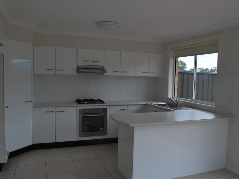 2/1 Kylie Place, Dapto NSW 2530