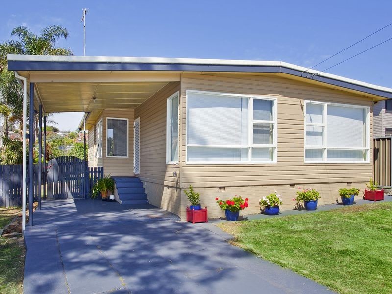 100 Laver Road, Dapto NSW 2530