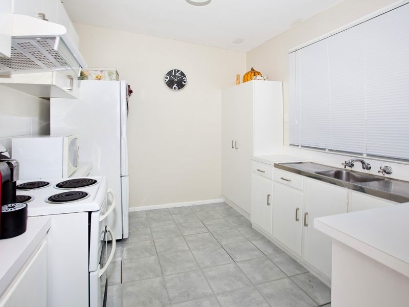 100 Laver Road, Dapto NSW 2530