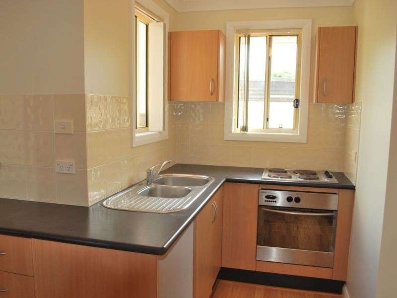 2/20 Station Street, Dapto NSW 2530