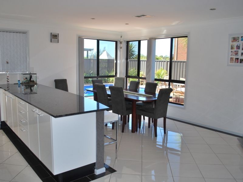 1 Creole Place, Haywards Bay NSW 2530