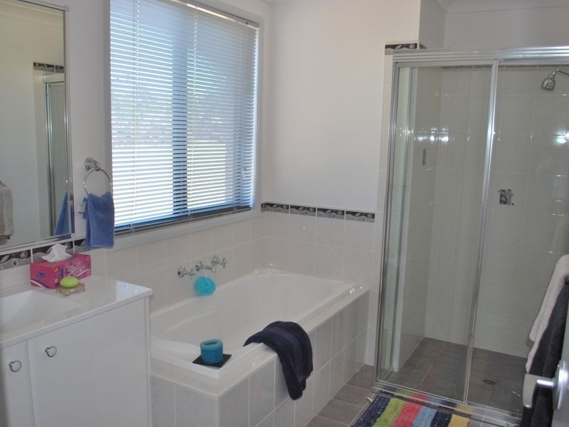 1 Creole Place, Haywards Bay NSW 2530