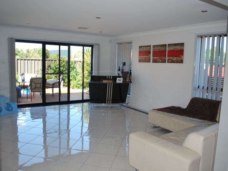 1 Creole Place, Haywards Bay NSW 2530
