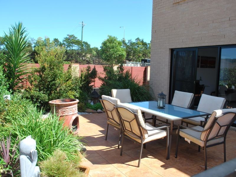 1 Creole Place, Haywards Bay NSW 2530