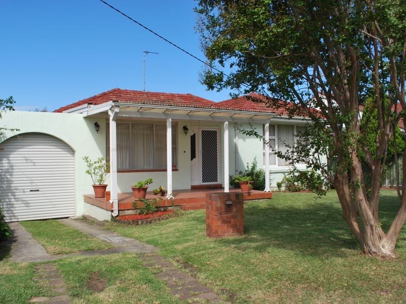 5 Sunlea Street, Dapto NSW 2530