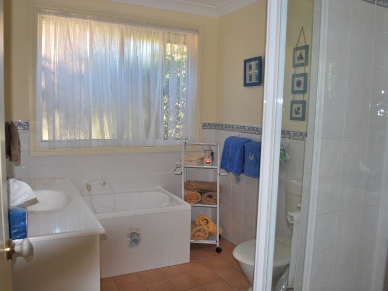 10 Orpheus Close, Kanahooka NSW 2530